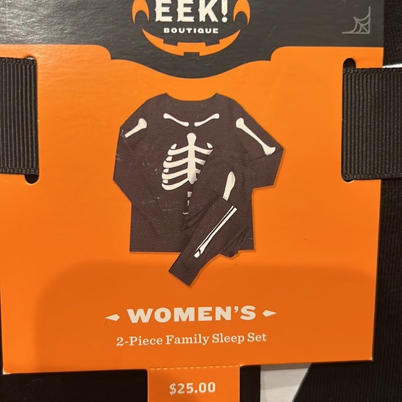NWT! Hyde and Eek Boutique Halloween women’s 2 piece family sleep set skeleton - Picture 4 of 4